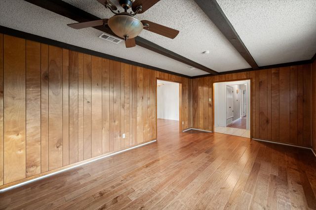 912 Northwood Boulevard, Corsicana, TX 75110