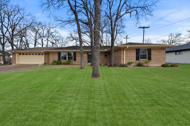 912 Northwood Boulevard, Corsicana, TX 75110