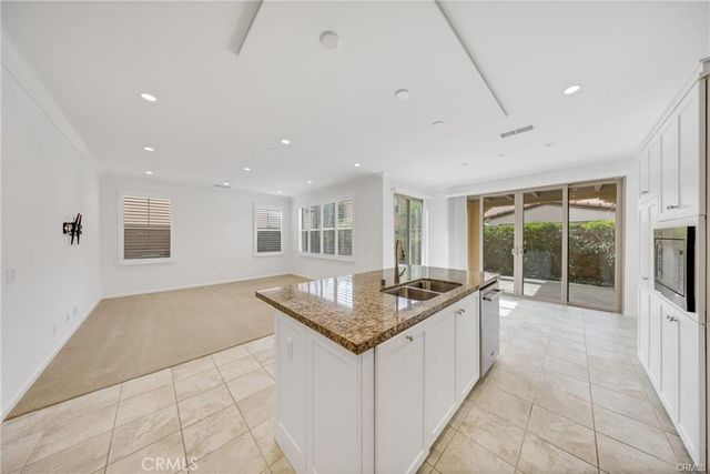 126 Gulfstream, Irvine, CA 92620