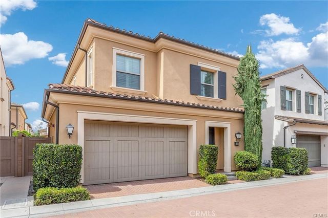 126 Gulfstream, Irvine, CA 92620