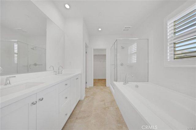 126 Gulfstream, Irvine, CA 92620