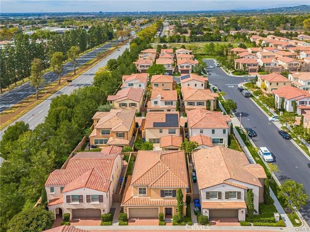 126 Gulfstream, Irvine, CA 92620