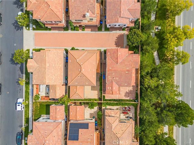 126 Gulfstream, Irvine, CA 92620