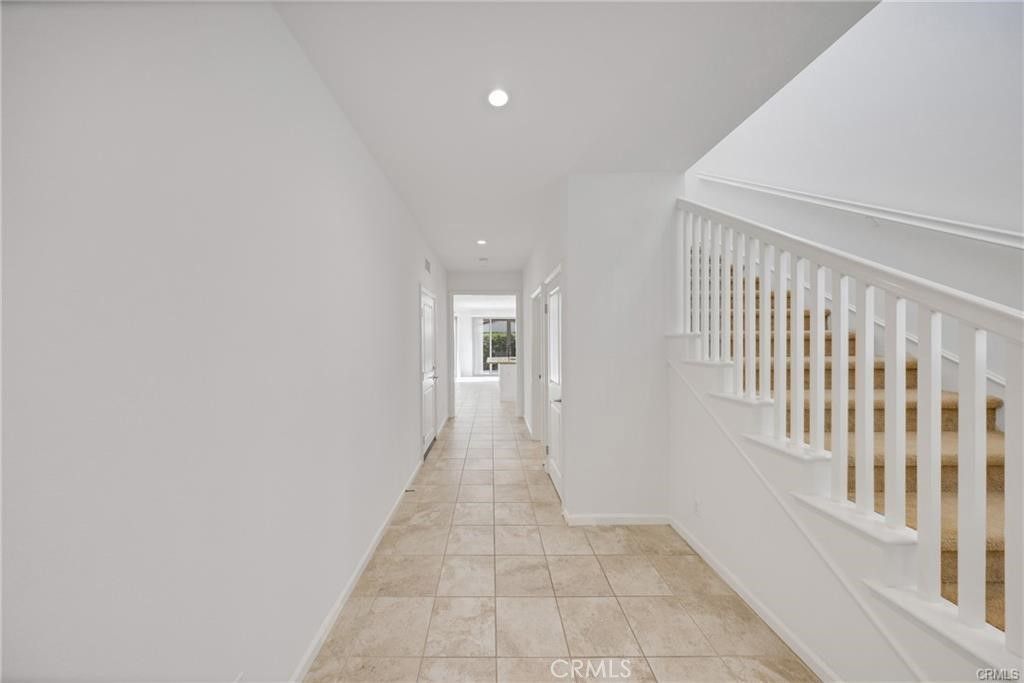 126 Gulfstream, Irvine, CA 92620 — photo 5