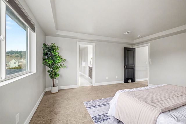 207 Fielding Street NE, Orting, WA 98360