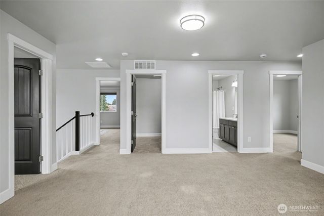 207 Fielding Street NE, Orting, WA 98360