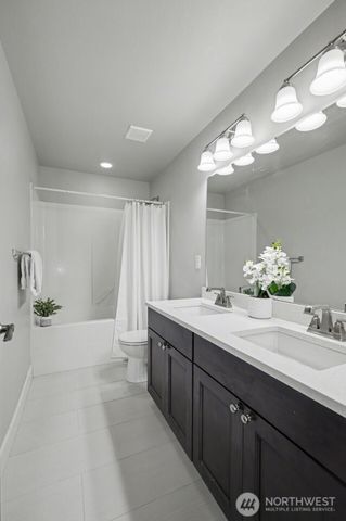 207 Fielding Street NE, Orting, WA 98360