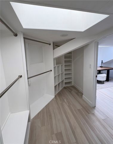 10051 Westwanda Drive, Beverly Hills, CA 90210