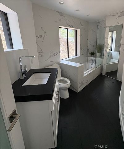 10051 Westwanda Drive, Beverly Hills, CA 90210