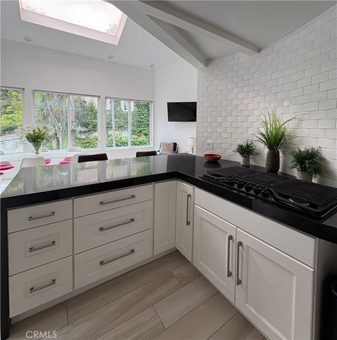 10051 Westwanda Drive, Beverly Hills, CA 90210