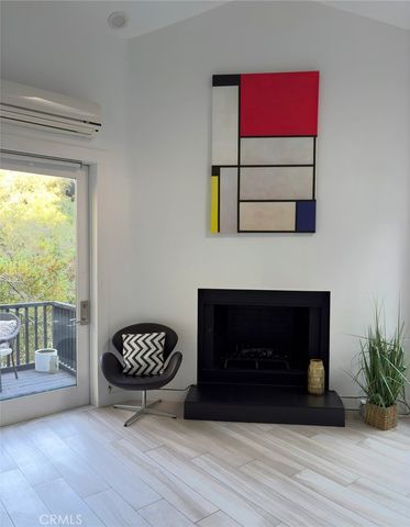 10051 Westwanda Drive, Beverly Hills, CA 90210