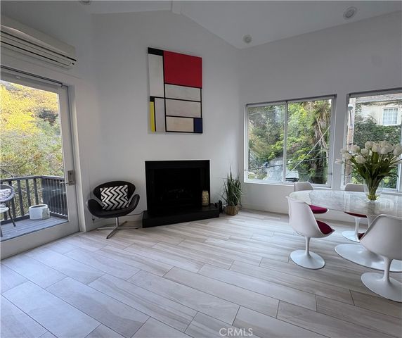10051 Westwanda Drive, Beverly Hills, CA 90210