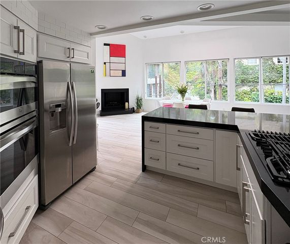 10051 Westwanda Drive, Beverly Hills, CA 90210