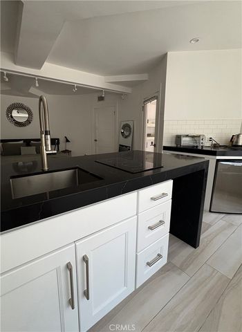 10051 Westwanda Drive, Beverly Hills, CA 90210