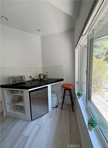 10051 Westwanda Drive, Beverly Hills, CA 90210