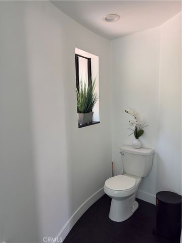 10051 Westwanda Drive, Beverly Hills, CA 90210