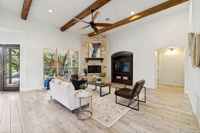107 Riverwalk, Boerne, TX 78006