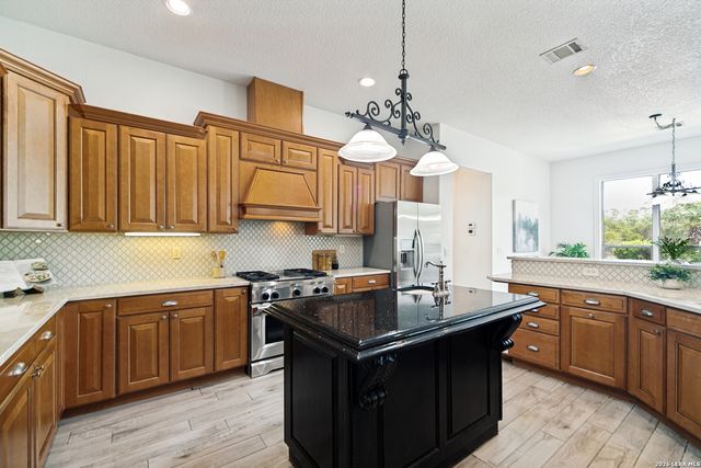 107 Riverwalk, Boerne, TX 78006