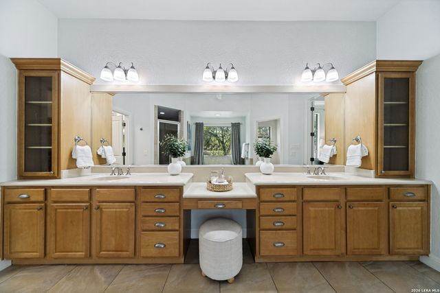107 Riverwalk, Boerne, TX 78006