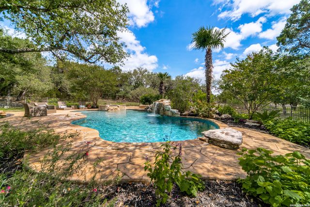 107 Riverwalk, Boerne, TX 78006