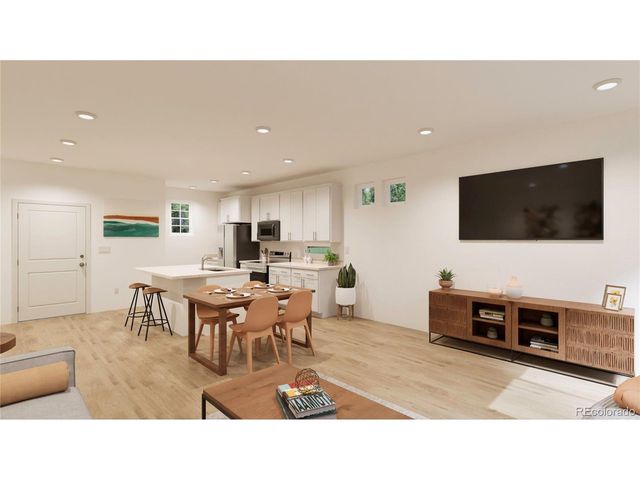 10127 Scranton Ct, Commerce City, CO 80022