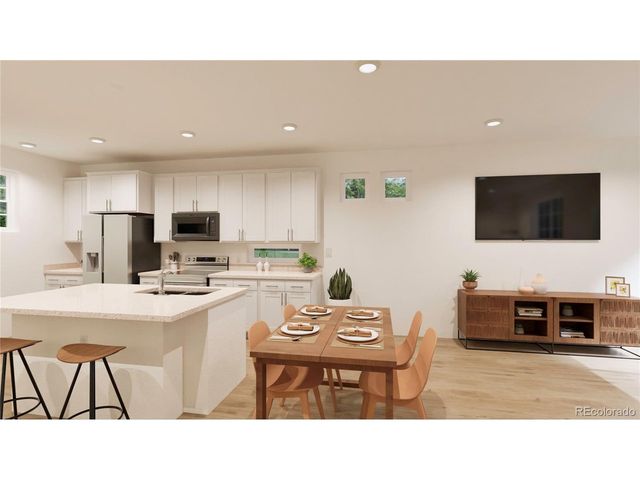 10127 Scranton Ct, Commerce City, CO 80022