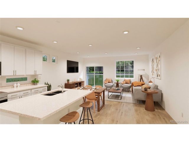 10127 Scranton Ct, Commerce City, CO 80022