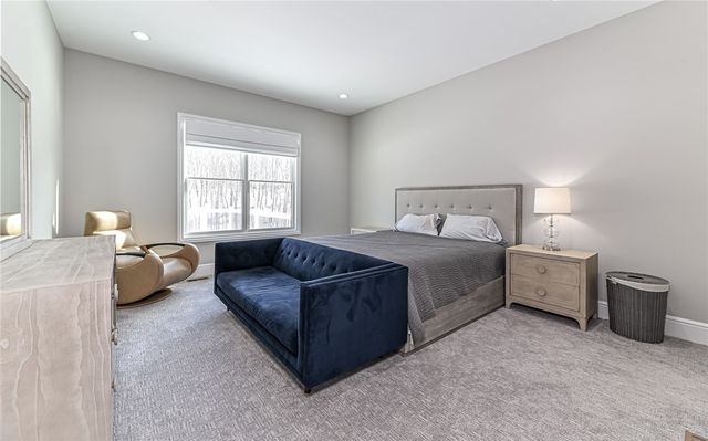 307 Azalea Ln, Marshall, PA 15090