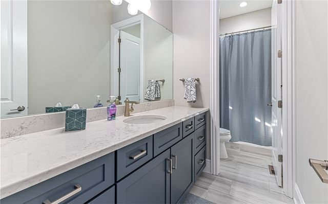 307 Azalea Ln, Marshall, PA 15090