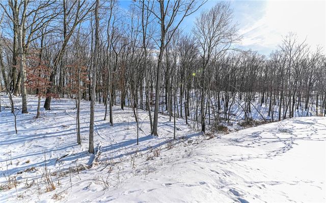 307 Azalea Ln, Marshall, PA 15090