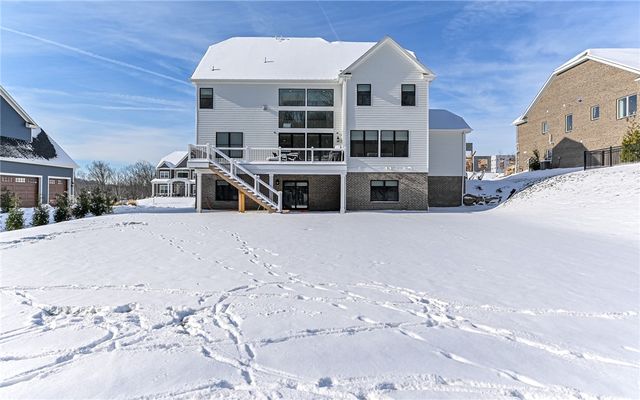 307 Azalea Ln, Marshall, PA 15090