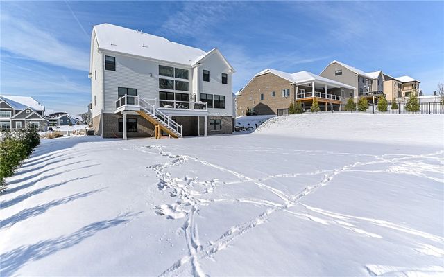 307 Azalea Ln, Marshall, PA 15090