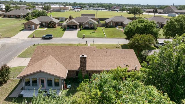 501 Moonlight Trail, Stephenville, TX 76401