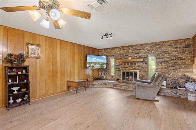 501 Moonlight Trail, Stephenville, TX 76401