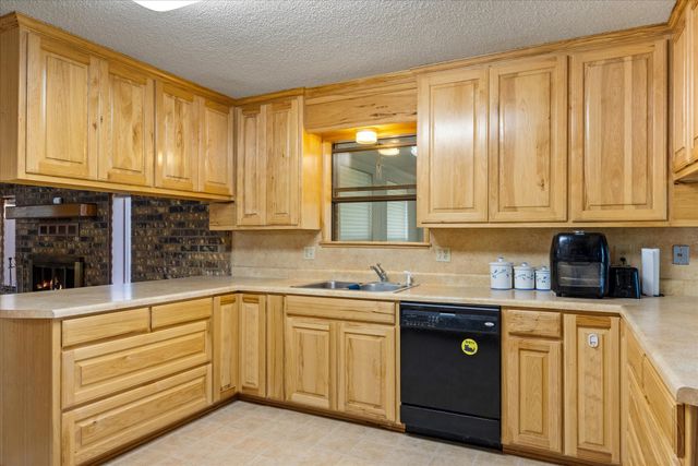 501 Moonlight Trail, Stephenville, TX 76401