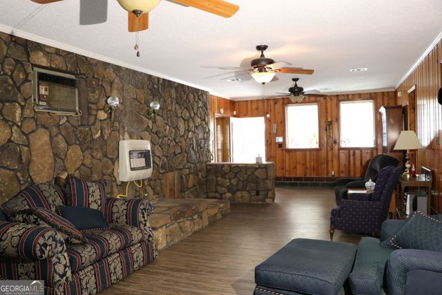 6791 Highway 114, Lyerly, GA 30730