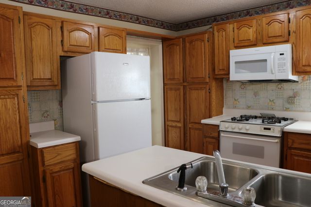 6791 Highway 114, Lyerly, GA 30730