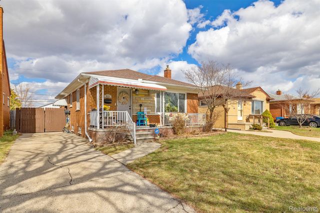 8131 Marian Street, Warren, MI 48093