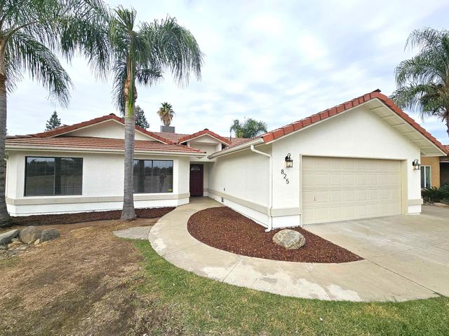 825 N Manzanita Street, Visalia, CA 93292
