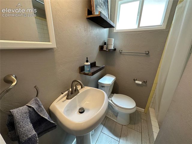 1314 McArthur Avenue, Colorado Springs, CO 80909