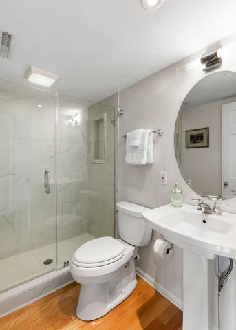 12 George Street B6, Charleston, SC 29401