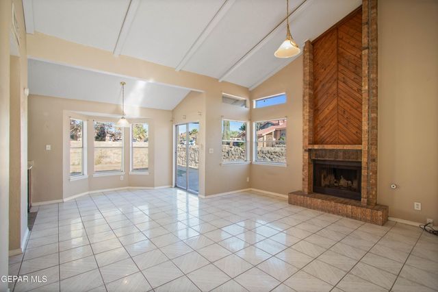 11847 STEPHANIE Drive, El Paso, TX 79936