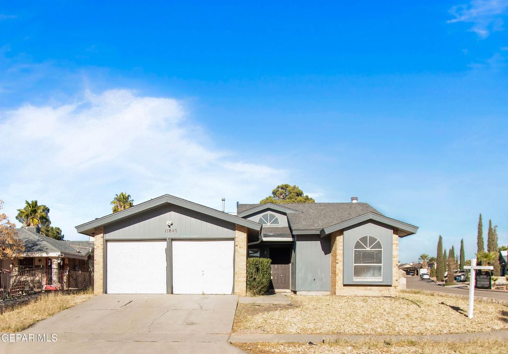 11847 STEPHANIE Drive, El Paso, TX 79936