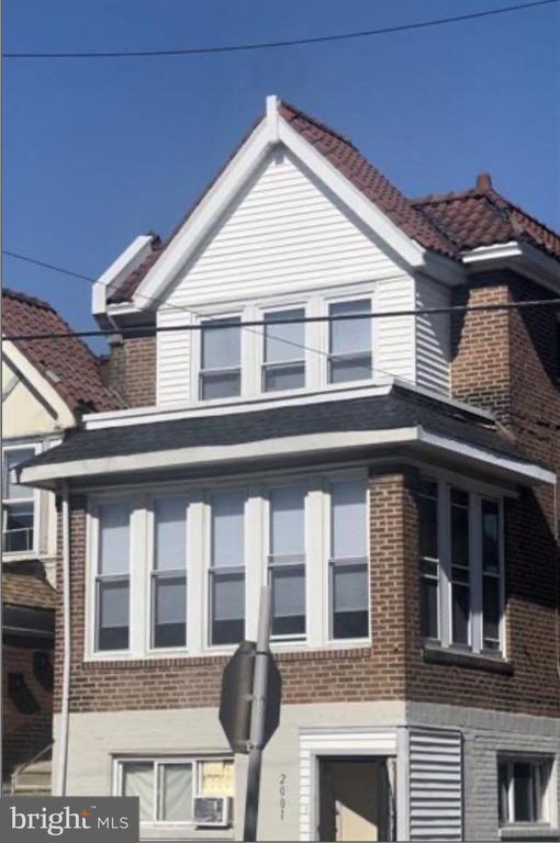 2001 N 52ND ST, Philadelphia, PA 19131