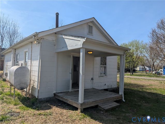 5203 Lochaven Ave, Henrico, VA 23231