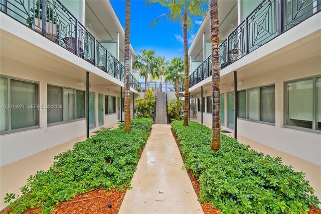 2130 Park Ave TH10, Miami Beach, FL 33139