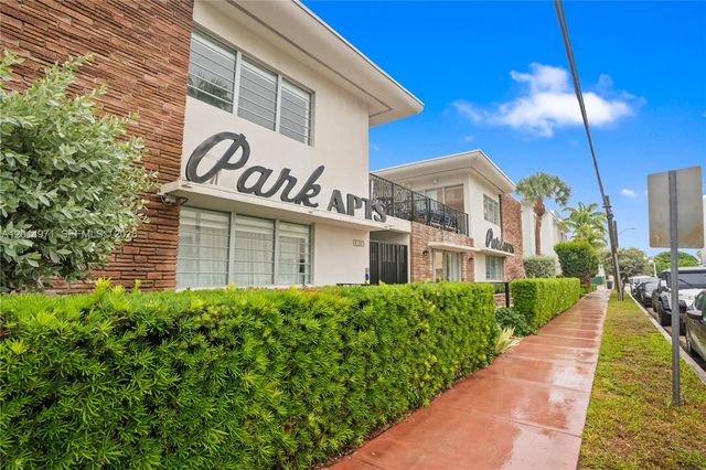 2130 Park Ave TH10, Miami Beach, FL 33139