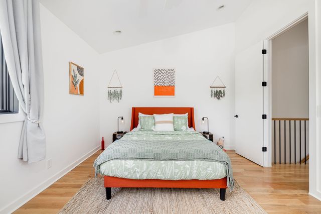 1511 16th Ave S Unit E, Nashville, TN 37212