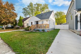 4142 Buckingham Avenue, Berkley, MI 48072