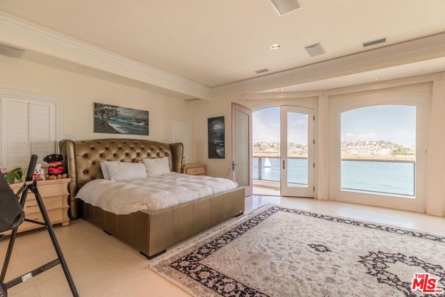 119 Via Marina, Marina Del Rey, CA 90292
